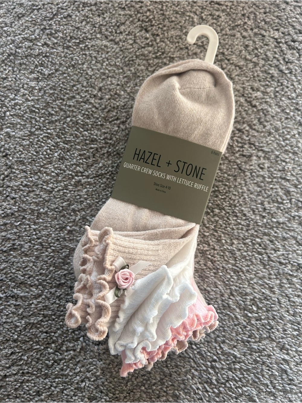 Hazel + Stone Quarter Crew Socks with Lettuce Ruffle